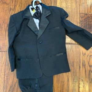 Gino Giovanni Kids Tuxedo / Suit Set 4T